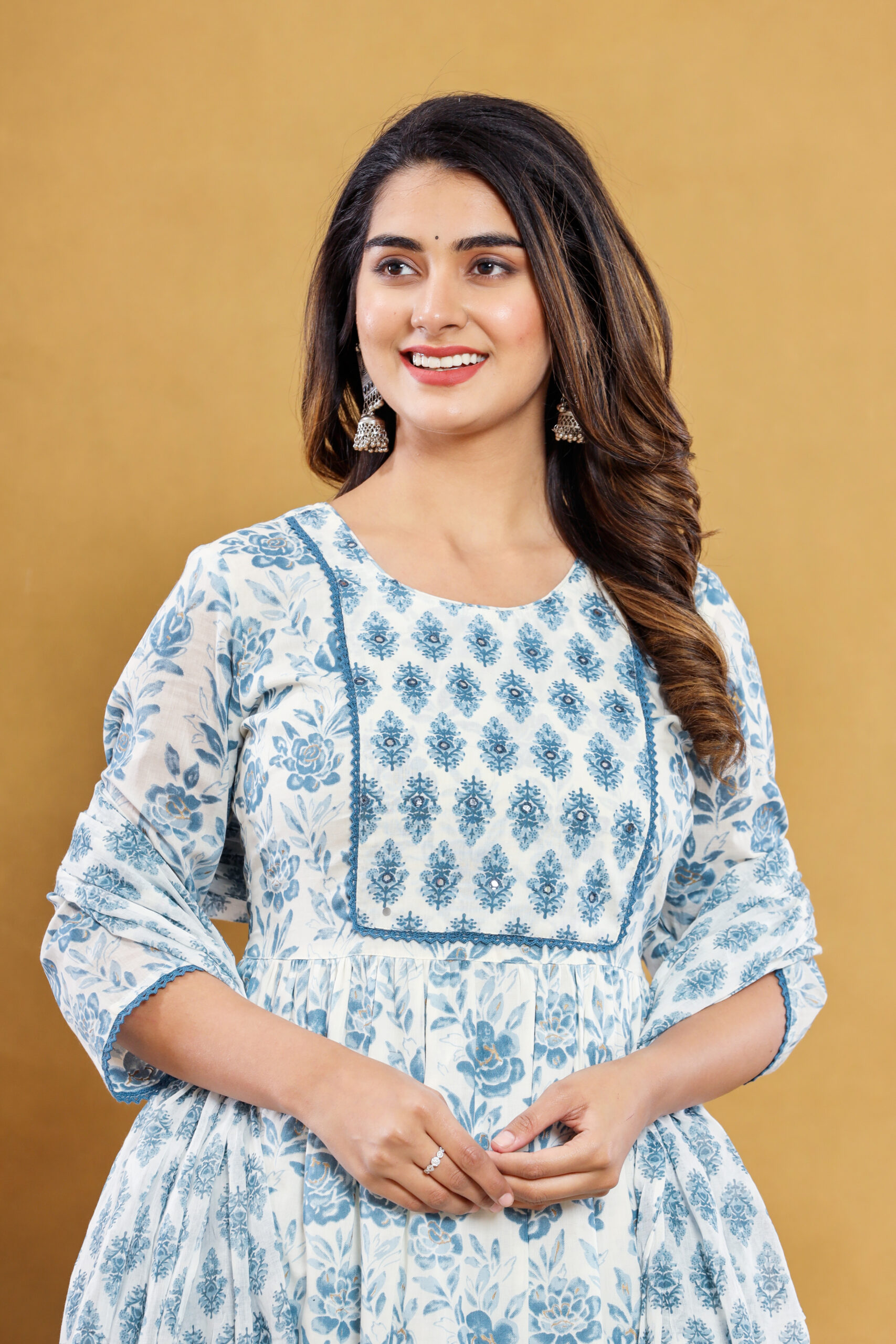 Where are the best low-range kurti wholesalers in India? - Quora