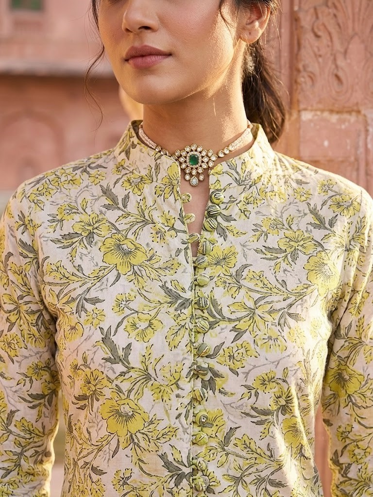 Chicken Embroidery Kurta Pant in Jaipuri Cotton Cambric Fabric | Rs 695 Per Pc X 5 Pc (S+M+L+XL+2XL) = Rs 3475 per Pack - Image 2