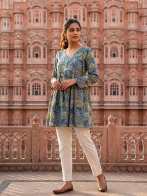 Women's Cotton Floral Short Kurti in Jaipuri Cotton Cambric Fabric Manufacturer Wholesale in Jaipur