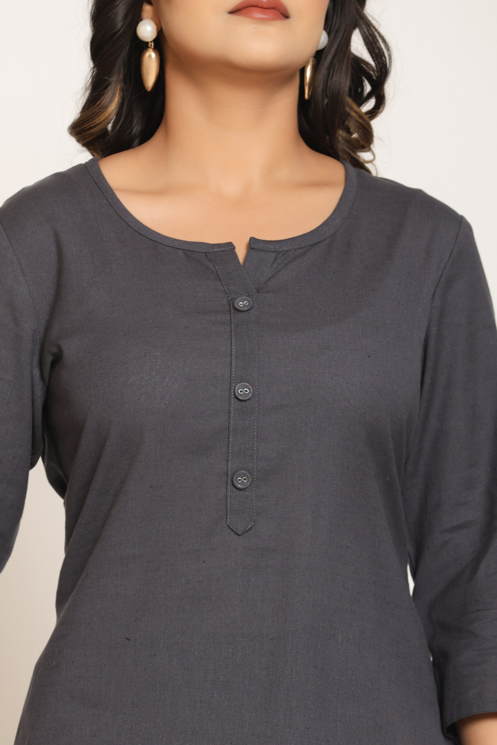 Women's Solid Smoke Grey Cotton Flex Short Kurti Manufacturer Wholesale in Jaipur