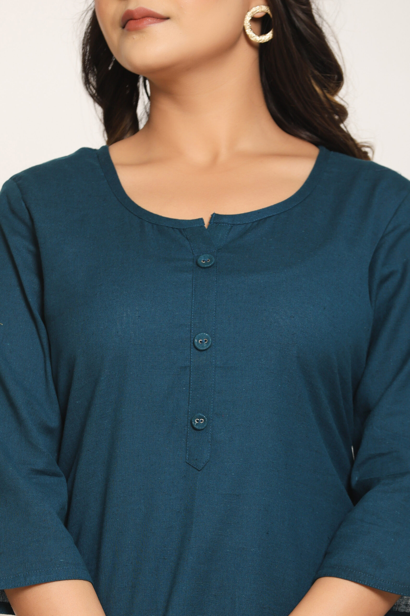 Women's Solid Peacock Blue Cotton Flex Short Kurti Manufacturer Wholesale in Jaipur