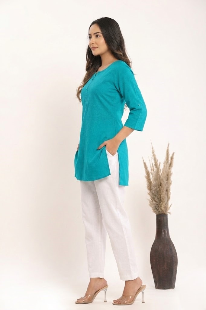 Women's Solid Rama Green Cotton Flex Short Kurti Manufacturer Wholesale in Jaipur